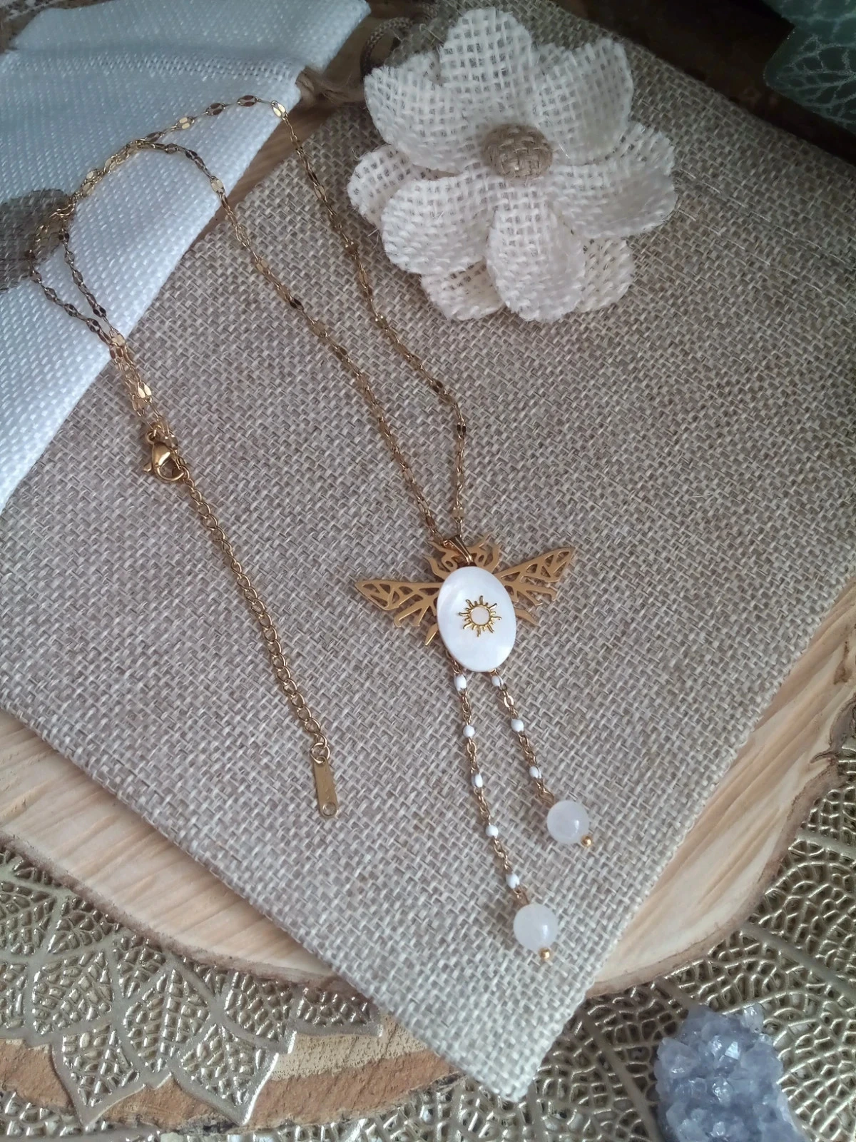 Collar de mariposa de nácar y piedra de luna – photo 2